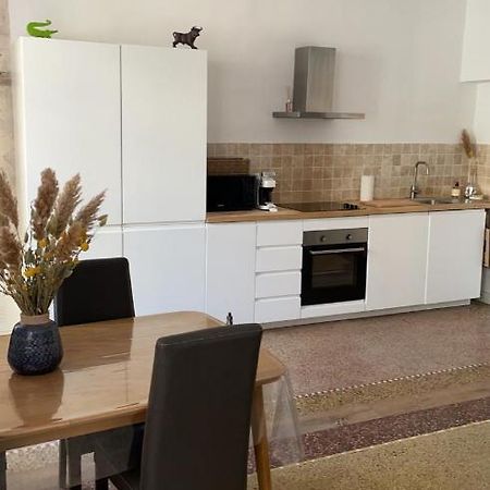 L'Ecrin Des Calquieres Daire Nîmes Dış mekan fotoğraf